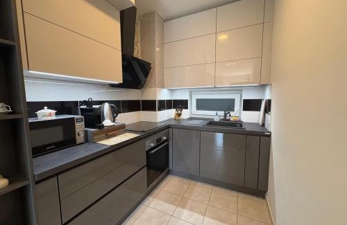 Ferencvaros Apartment | Danube 3 Beds with Big Balcony parking 10euro a day