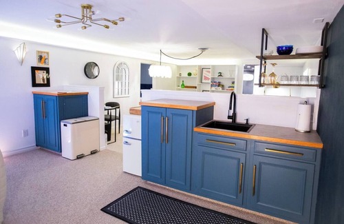 Kalamazoo Apartment | Dapper Deco Private Basement