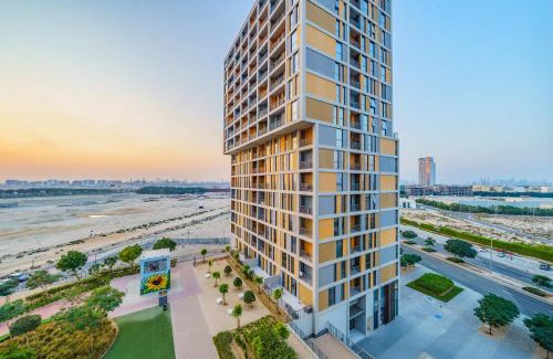 Dubai Production City Apartment | Dar Alsalam - Stunning Apartment in Afnan 2 With Balcony