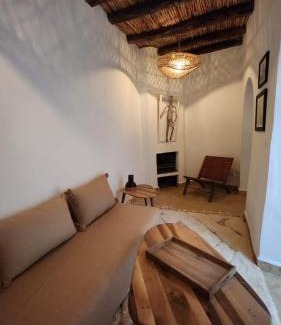 Medina House | Dar Sultan Riad rénové coeur médina et proche plage