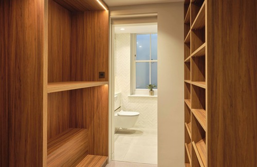 City of Westminster Apartment | Darley House 2 bedroom | Right off Hyde and Green Parks | Parking Available