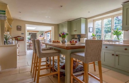Sandy Lane House | 'Darling Buds of May' Glorious 17th Century Idyll