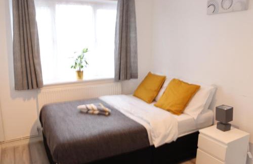 Dartford House | Dartford Kent House - Hosted by Castile Accommodations Ltd