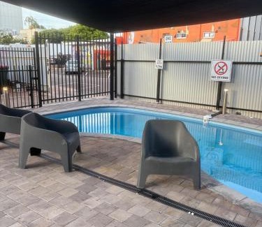 Darwin City Centre Apartment | Darwin Budget Units