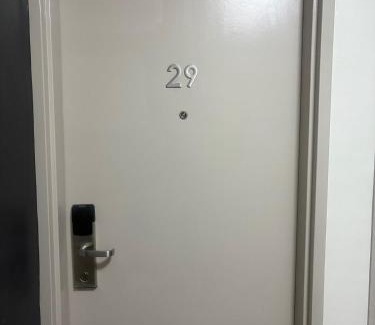 Darwin City Centre Apartment | Darwin Budget Units
