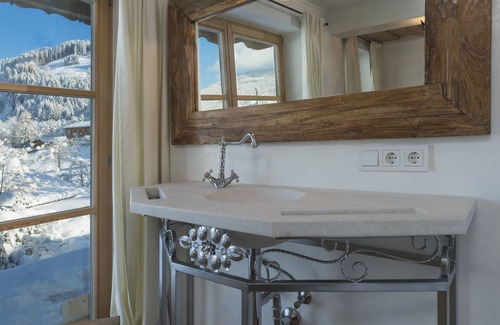 Jochberg Ski Chalet | Das Kitz -Deluxe ChaletApartment Evian - Experience Luxury