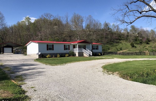 Rush House | Dauber's Nest by Rush Mudder Rentals, LLC