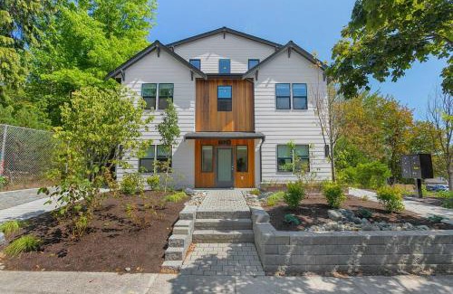 Minor Apartment | Dave's Sweet Suite - 84 Walkscore