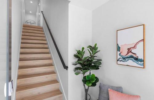 Minor Apartment | Dave's Sweet Suite - 84 Walkscore