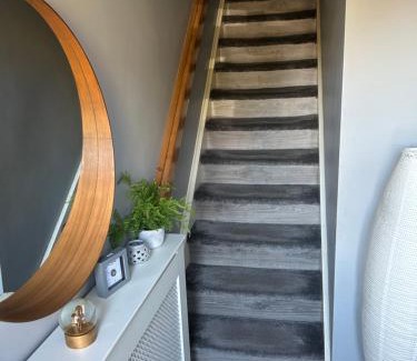 Boardmills House | Daves Cave
