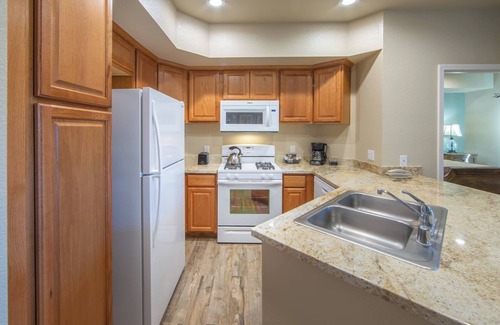 Genoa Condo | David Walley's Resort, 1br suite, Saturday check-in