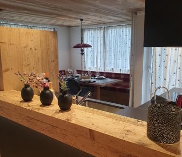 Meierhof Apartment | Davos, Residenz Meierhof, Chasa Hubertus