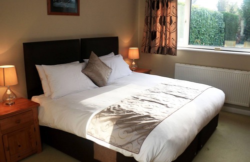Church Crookham House | Dawyk Beech Guesthouse