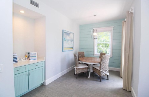 Holmes Beach House | Day Break Bungalow by AMI Locals