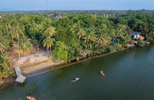 Kampot Cabin | Daya Villa
