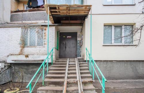 Dniprovs'kyi District Apartment | Dayflat Apartments on the Left Bank