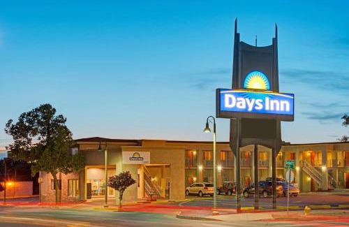 Huning Highland Historic District Hotel | Days Inn by Wyndham Albuquerque Downtown