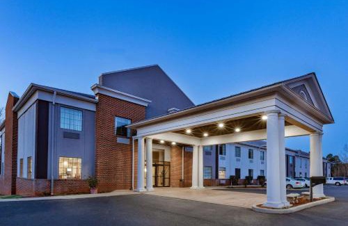 Altavista Hotel | Days Inn by Wyndham Alta Vista