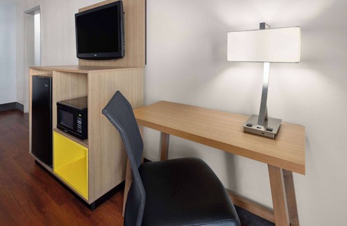 Americus Hotel | Days Inn by Wyndham Americus
