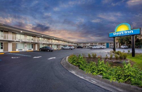 Apopka Hotel | Days Inn by Wyndham Apopka/Orlando