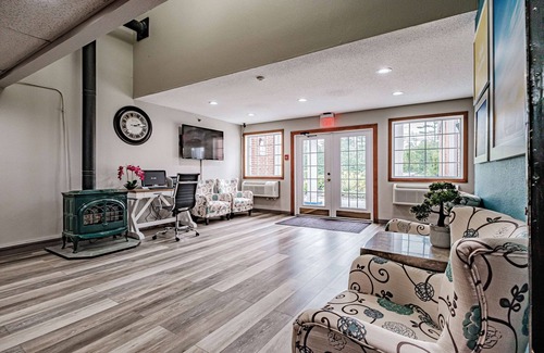 Brunswick Hotel | Days Inn by Wyndham Brunswick Bath Area