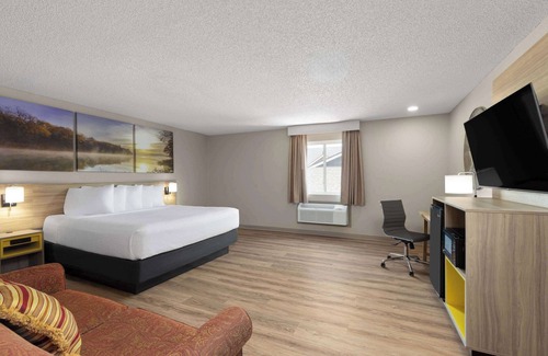 Carthage Hotel | Days Inn by Wyndham Carthage