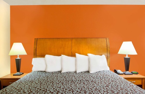 Centerville Hotel | Days Inn by Wyndham Centerville