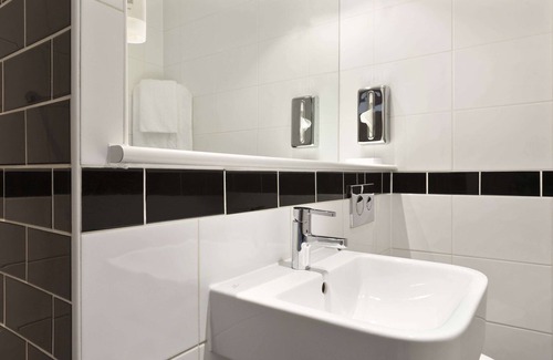 Corley Hotel | Days Inn by Wyndham Corley NEC M6