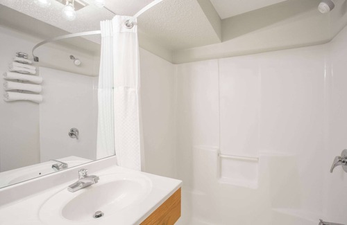 Custer Hotel | Days Inn by Wyndham Custer