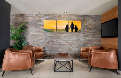 Fredericton Hotel | Days Inn by Wyndham Fredericton