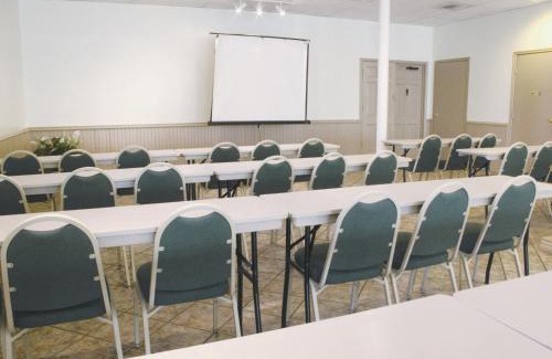 Georgetown Hotel | Days Inn by Wyndham Georgetown