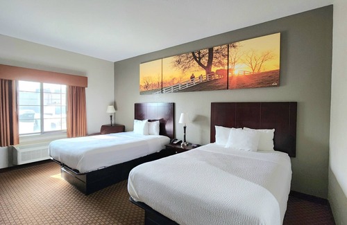 Clear Lake Shores Hotel | Days Inn by Wyndham Kemah