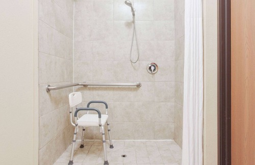 Mesquite Hotel | Days Inn by Wyndham Mesquite Rodeo TX