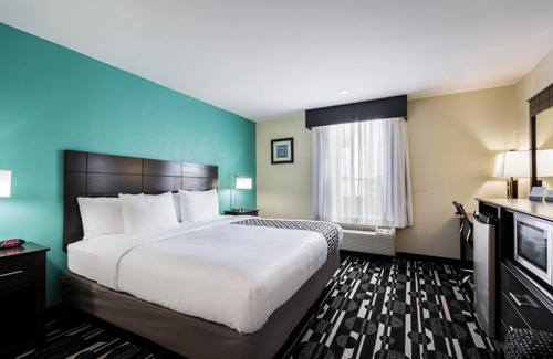 Central Oklahoma City Hotel | Days Inn by Wyndham Oklahoma City Bricktown