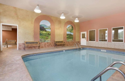 Okanagan-Similkameen Hotel | Days Inn by Wyndham Penticton Conference Centre