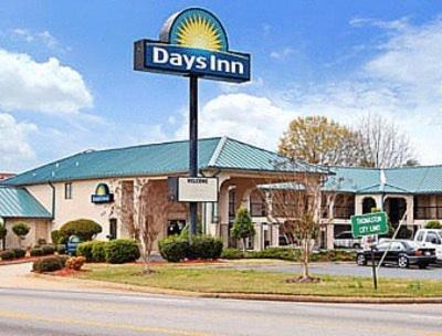 Thomaston Hotel | Days Inn by Wyndham Thomaston
