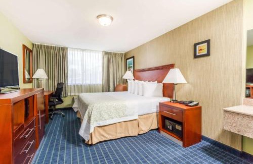 Windsor Locks Hotel | Days Inn by Wyndham Windsor Locks/Bradley Intl Airport