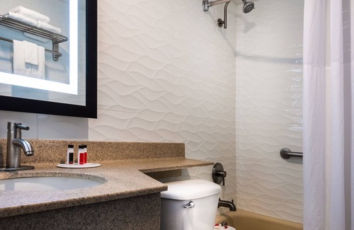 Wayne Hotel | Days Inn by Wyndham Wayne