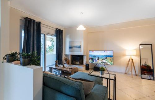 Marousi Apartment | Dazzling and Stylish 2BR Apartment in Marousi