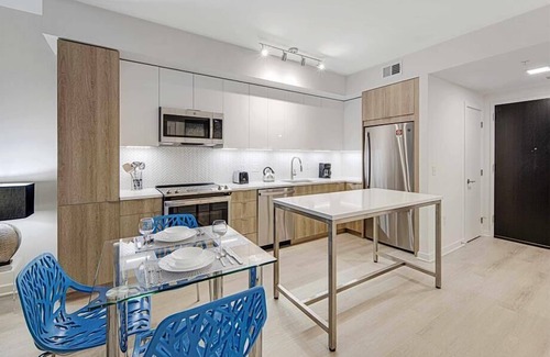 NoMa Hotel | DC Attractions at Your Footsteps! nr US Capitol & Navy Yard