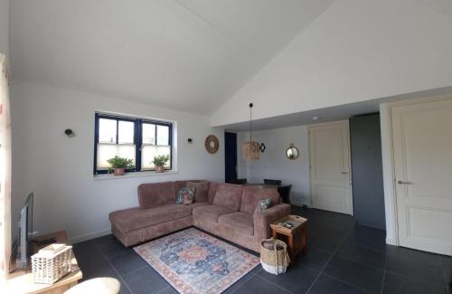 Egmond-Binnen House | De bloemenkwekerij