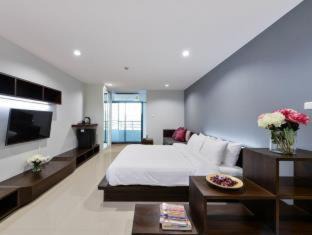 Nong Bon Hotel | De Botan Srinakarin Hotel & Residence
