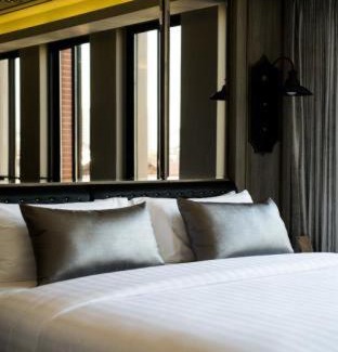 Thapae Hotel | De Chai the Deco Chiang Mai - SHA Plus