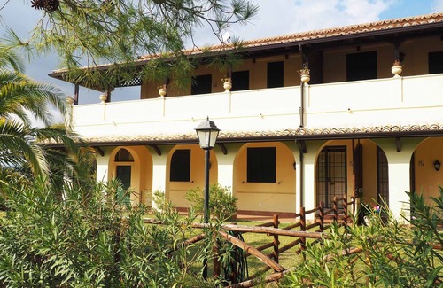 Botricello Apartment | De Grazia Holiday Home Botricello directly on the Sea