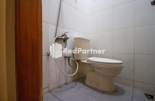Laweyan Hotel | De Kost Solo Mitra RedDoorz