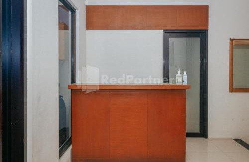 Senayan Hotel | De Lugano SCBD Syariah Mitra RedDoorz