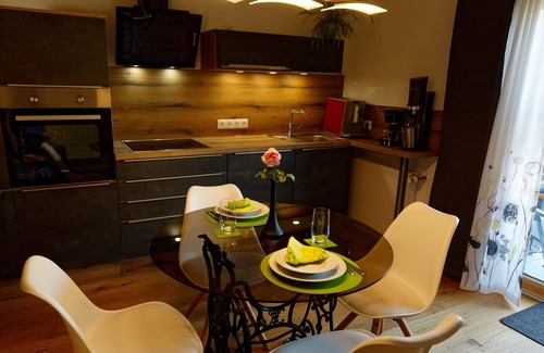 Neukirchen bei Sulzbach-Rosenberg Apartment | Ferienwohnung mit Balkon