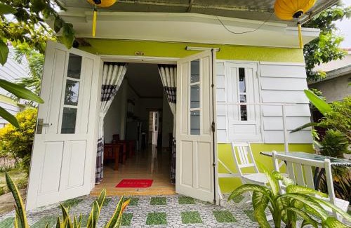 Cua Đai House | De Vong Riverside Homestay