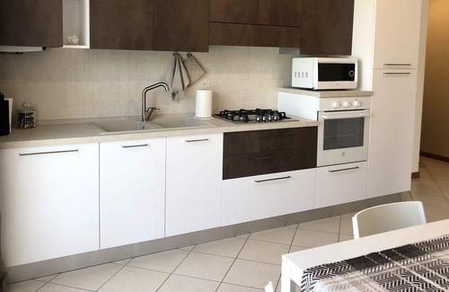 Mirano Apartment | Deà Suite Apt - accommodation in the Venetian hinterland