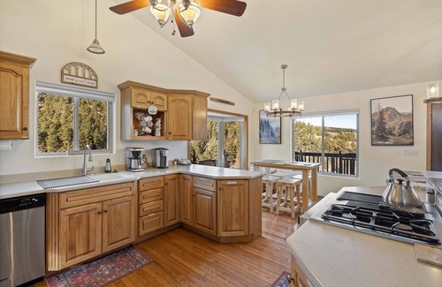 Deadwood House | Deadwood Nightlife, Black Hills Adventures, and a Fun-Filled Home!